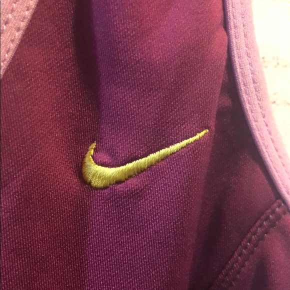 NIKE Tank - Picture 4 of 4